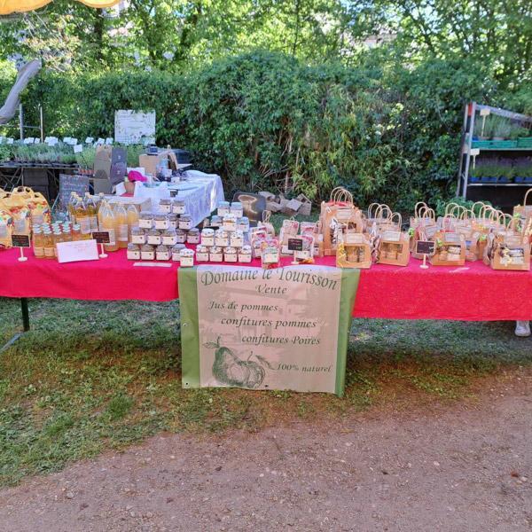 Ventes au marché Mison