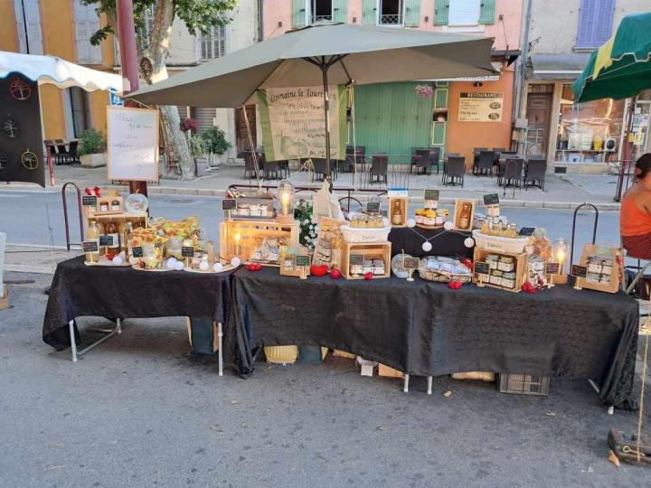 Marché nocturne Mison
